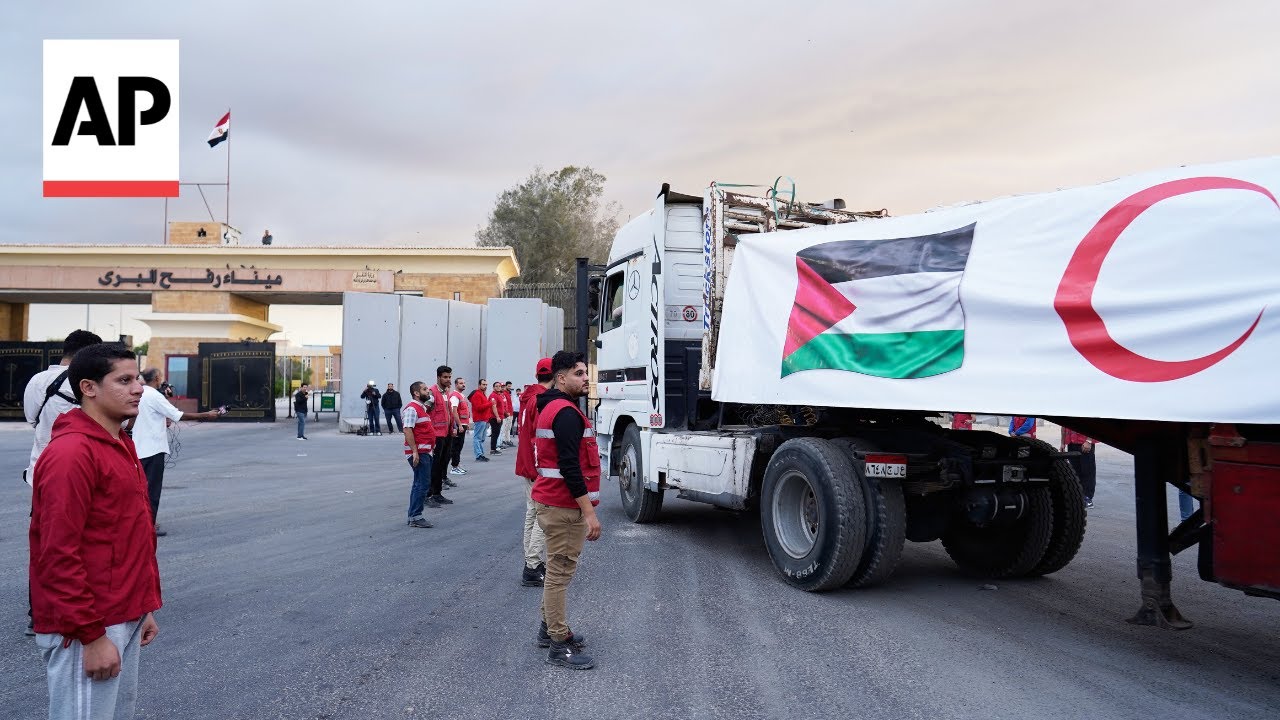 Egypt sends hundreds of aid trucks to Gaza