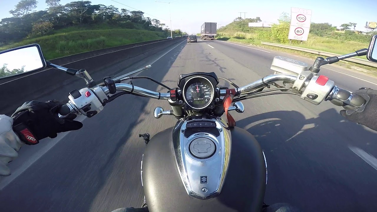 DEIXEI A TIGER 800 XRX NA GARAGEM, FUI DE BOULEVARD M800.