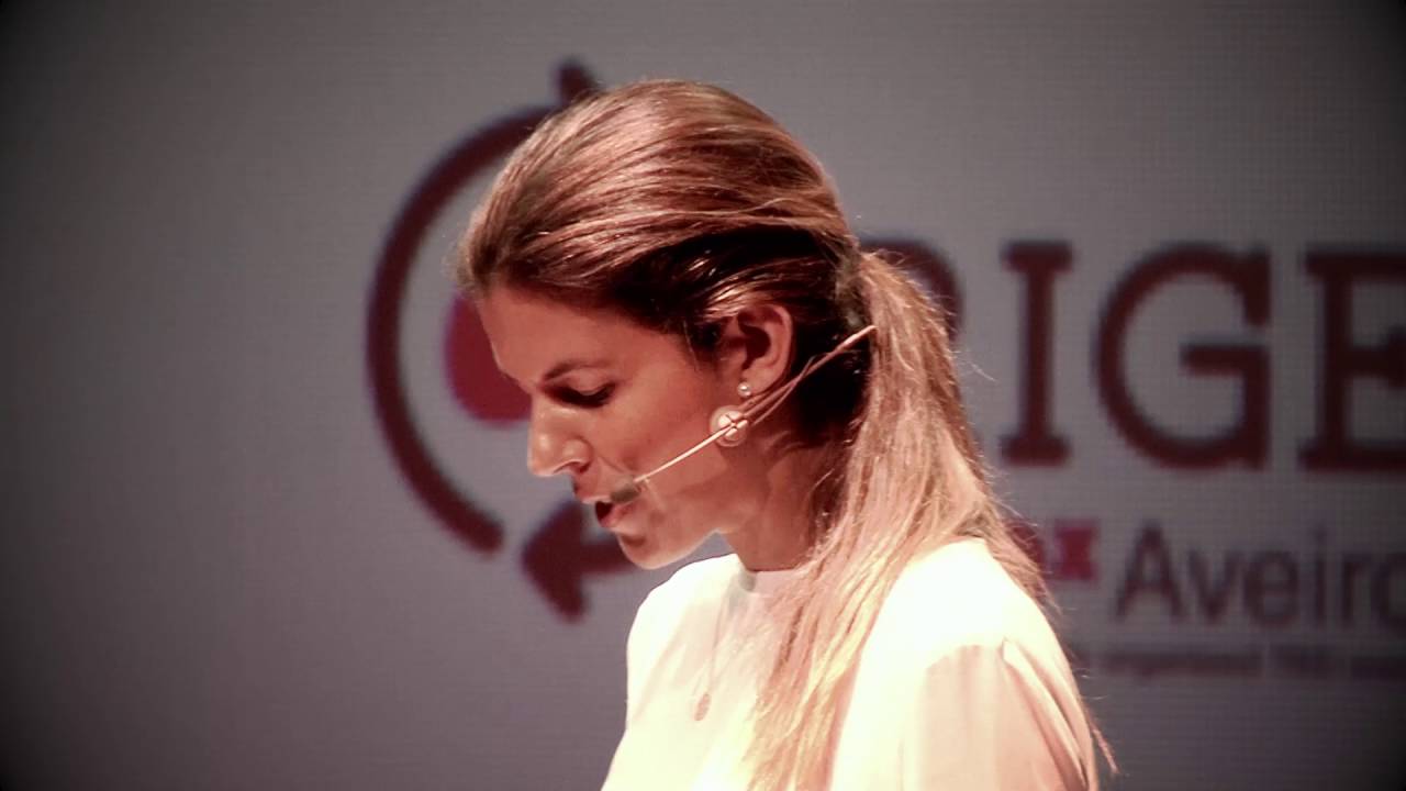 Quanto mais se faz mais se quer fazer | Rita Rugeroni | TEDxAveiro
