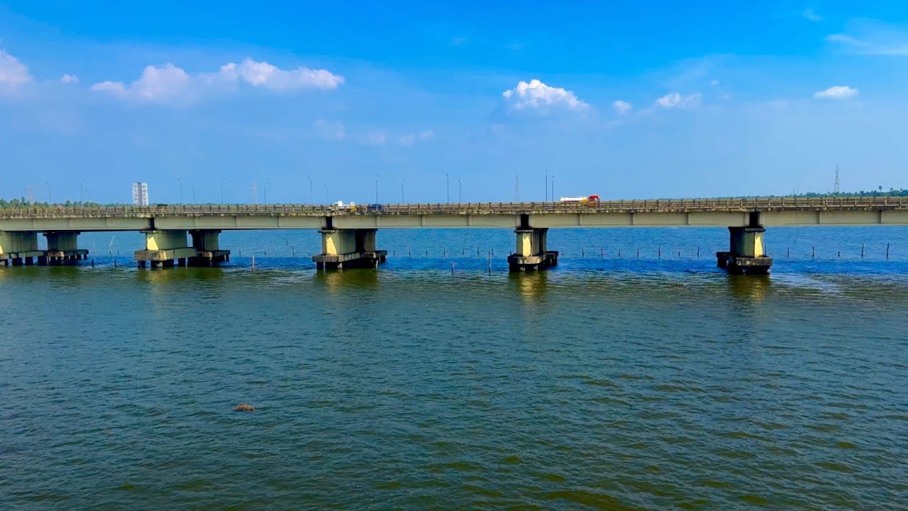 Aroor Bridge (Long Bridge) as seen from Train to Kochi