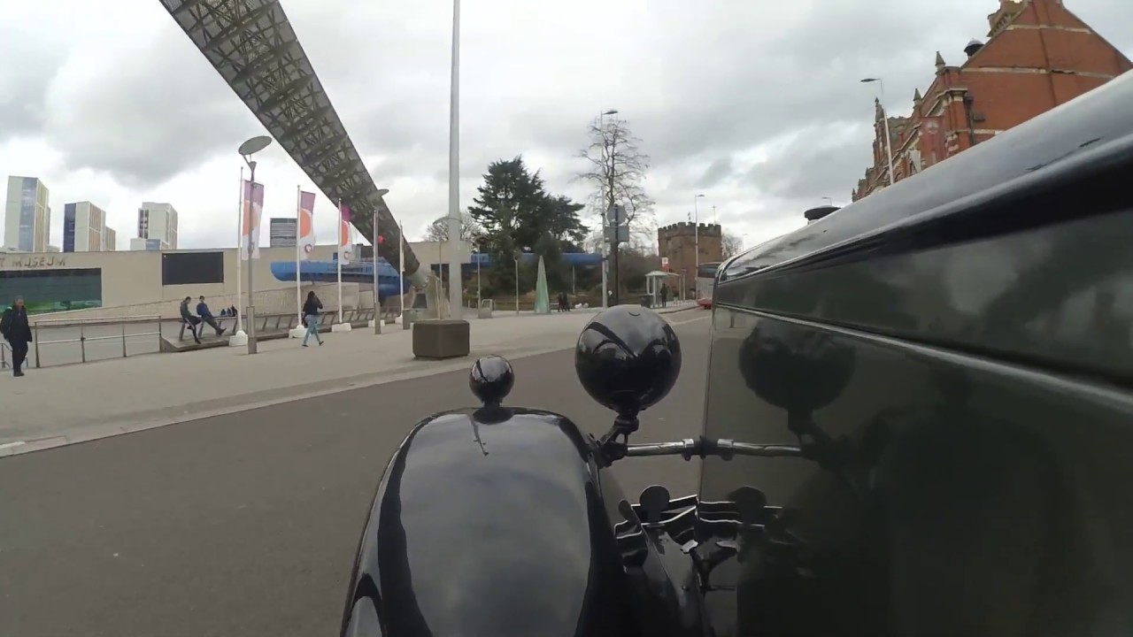 A trip around the Coventry ring road in a 1932 Lanchester 15/18