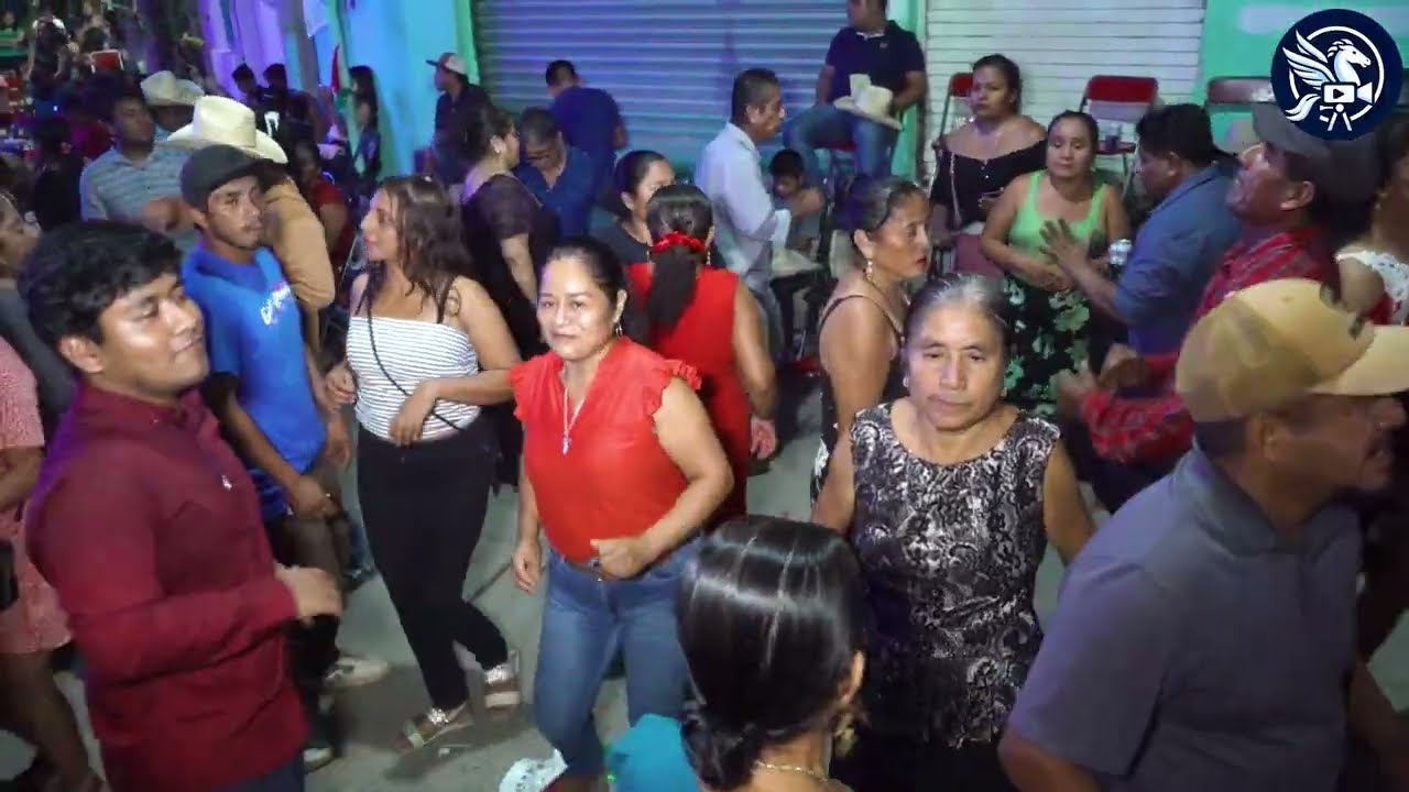 BAILE DE MAYORDOMIA EN HONOR A LA VIRGEN DE GUADALUPE EN SANTOS REYES NOPALA 2025 PARTE 3