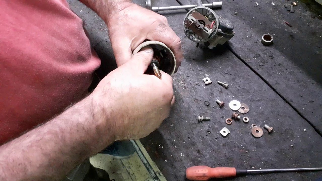 Desarmado de un sistema de limpiaparabrisas