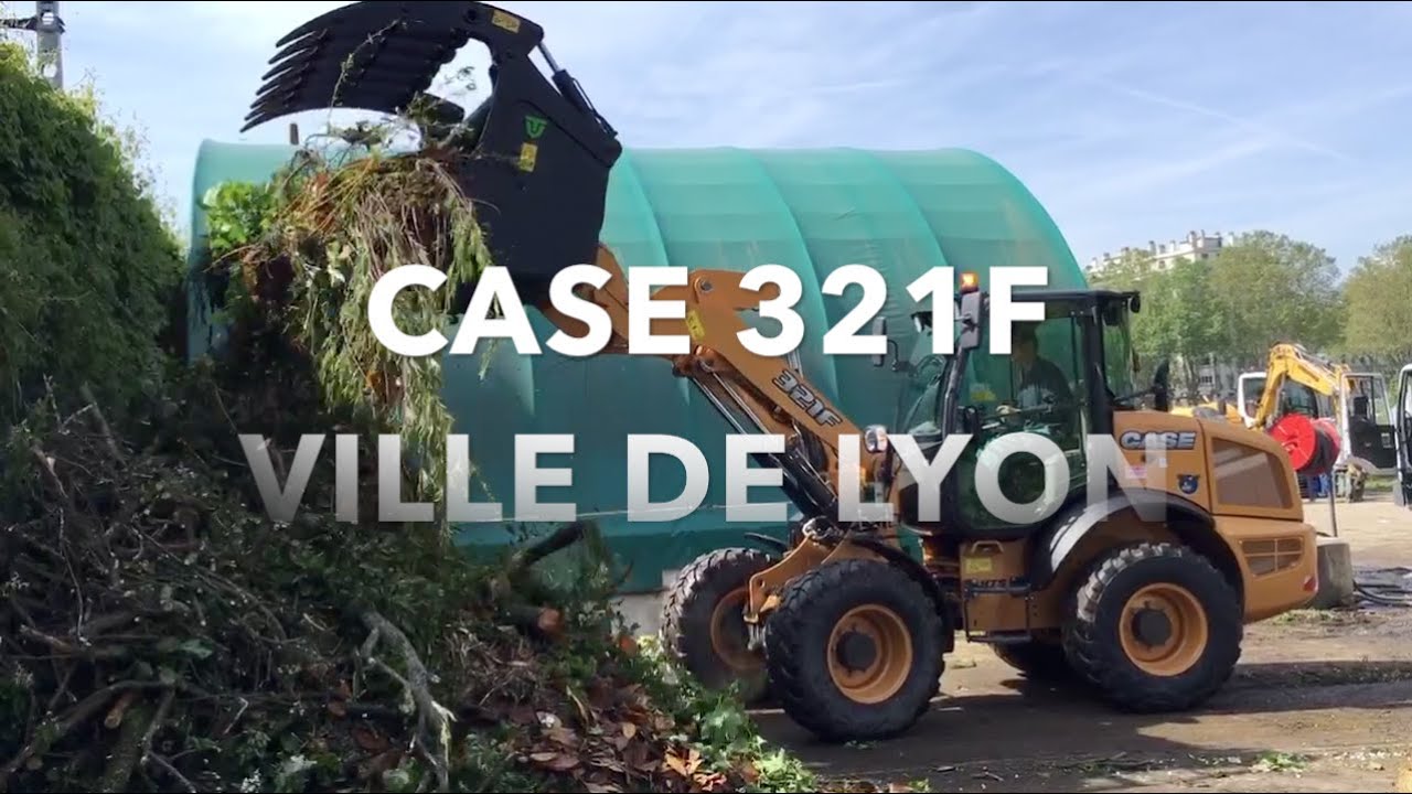 CITY OF LYON: CASE 321F just delivered