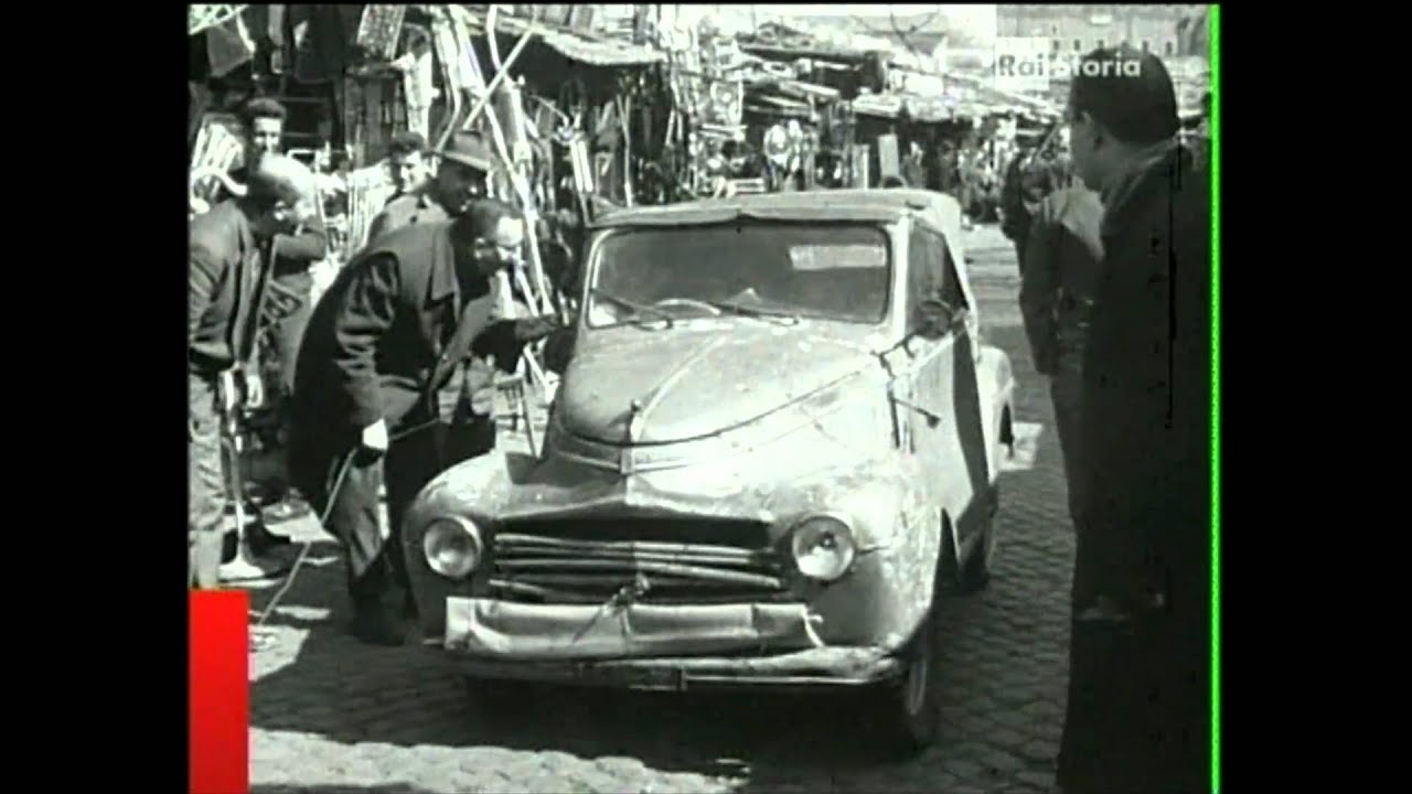 Lo Sfasciacarrozze e Portaportese 1962