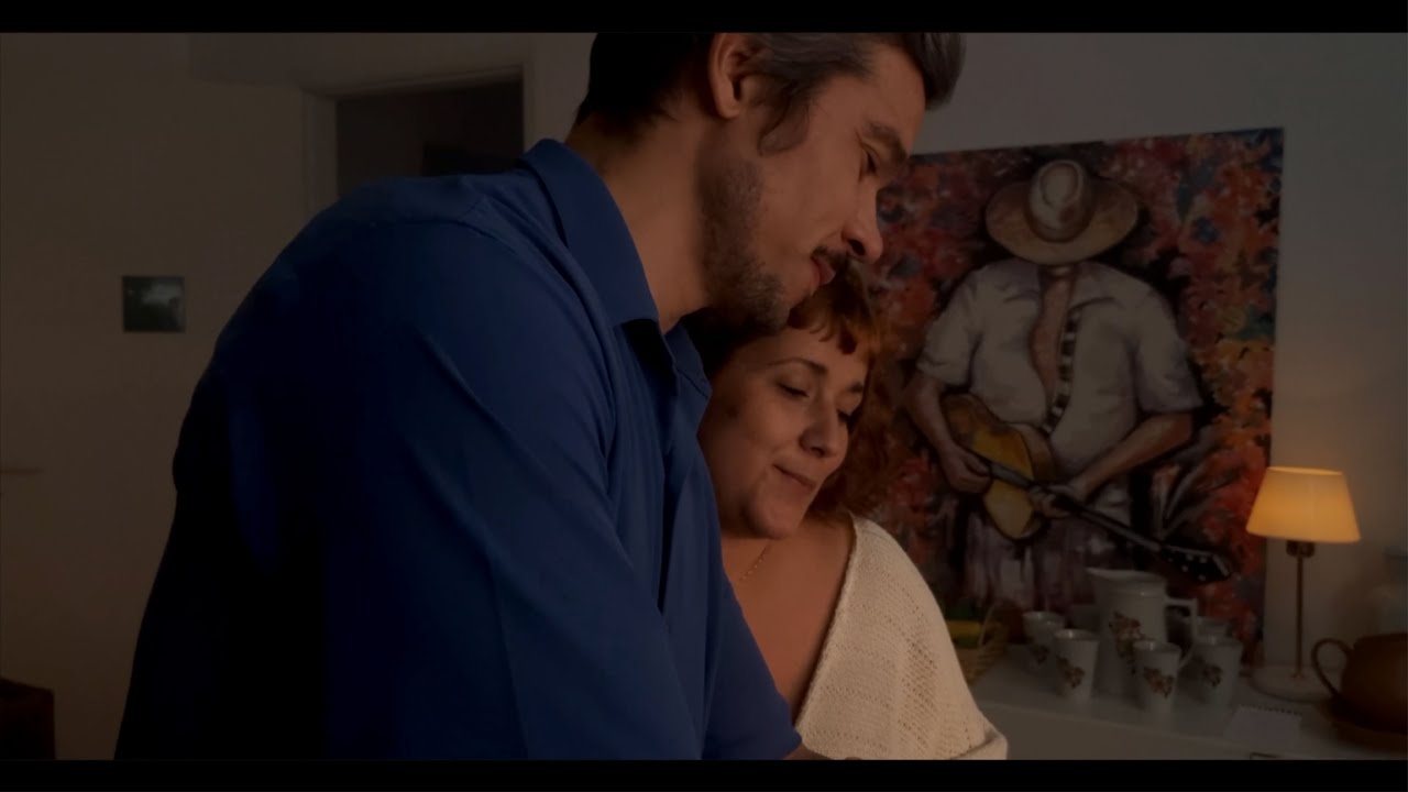 Badulaque - Leve (Vídeo Clip Oficial)