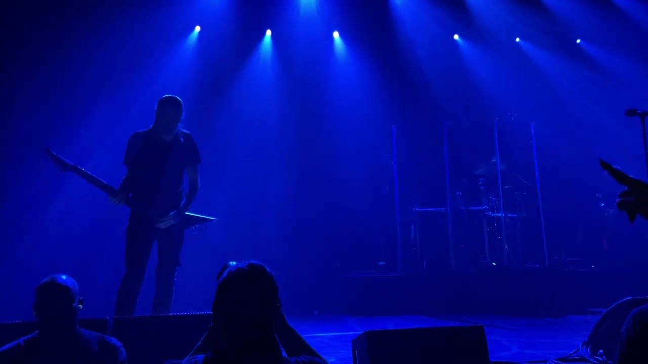 Paradise Lost - Intro + Serpent on the Cross (Elysée Montmartre, Paris, France, 21-10-2025) Live HD