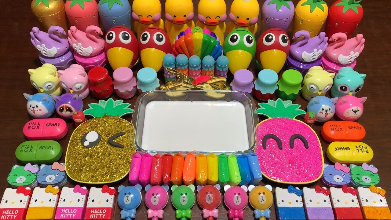 RELAXING WITH CLAY AND GLITTER ! Mixing Random Things Into GLOSSY Slime #1081