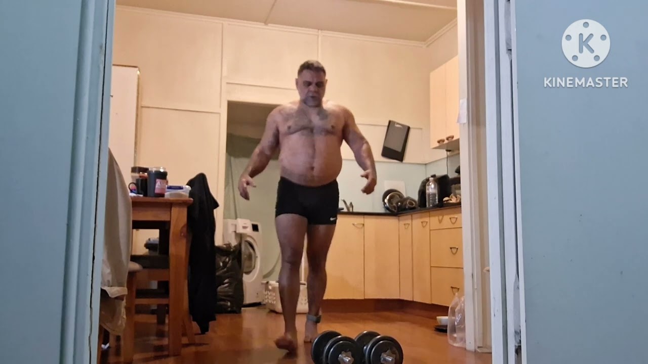 Breaking boredom  🏋‍♂️