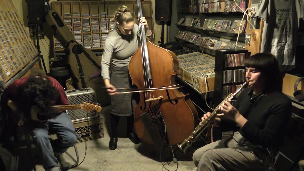 Chuck Roth, Kelsey Mines, Francesca H @ Downtown Music Gallery 1-19-26 2/2