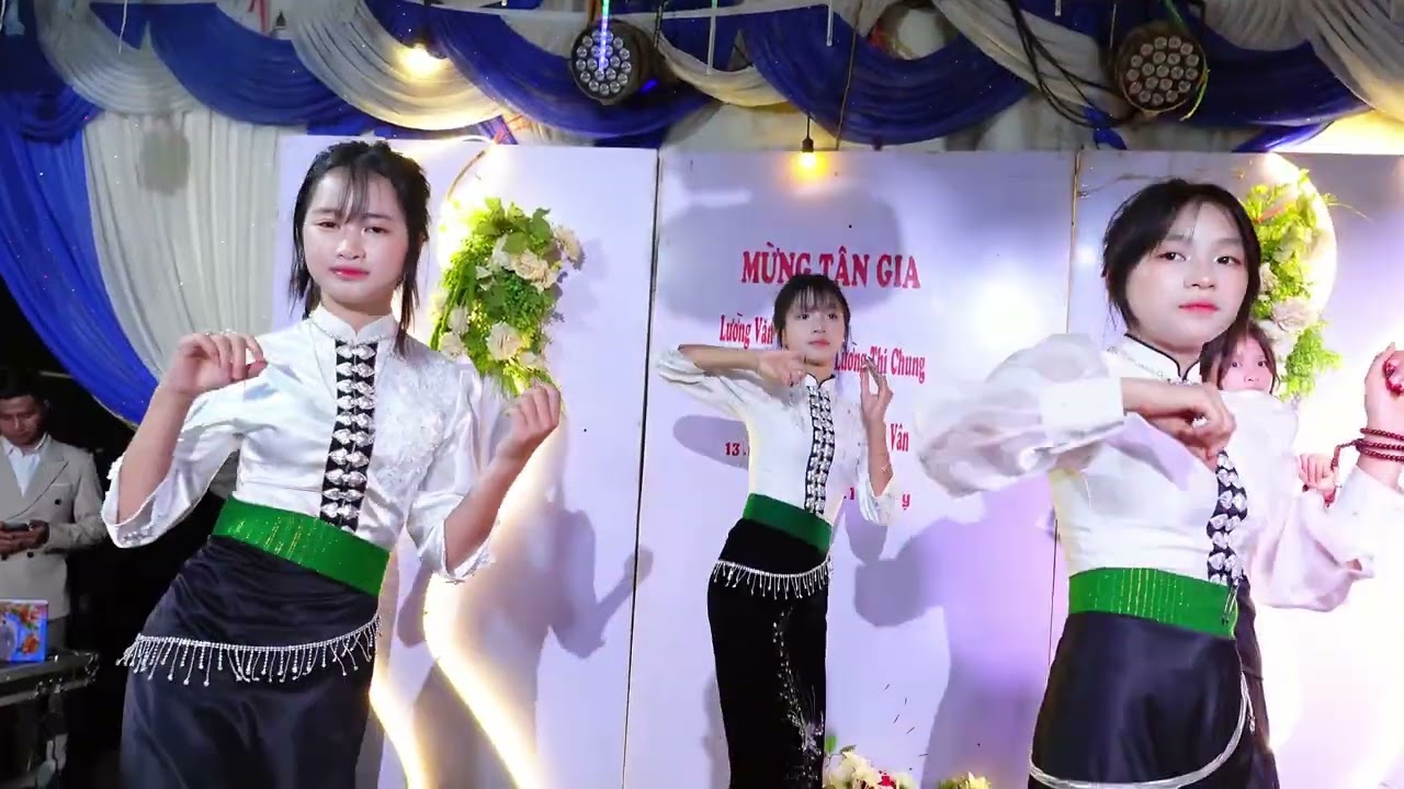 TIẾNG KHÈN MÙA BAN NỞ. NHÓM MÚA GĐ BIỂU DIỄN TẠI LỄ MỪNG TÂN GIA LÒ LƯỜNG CHIM - QUÀNG VÂN BẢN HẶP 