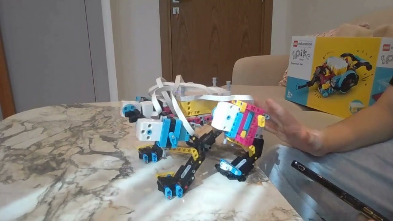 how to make a lego spike prime robot dog that can do tricks!