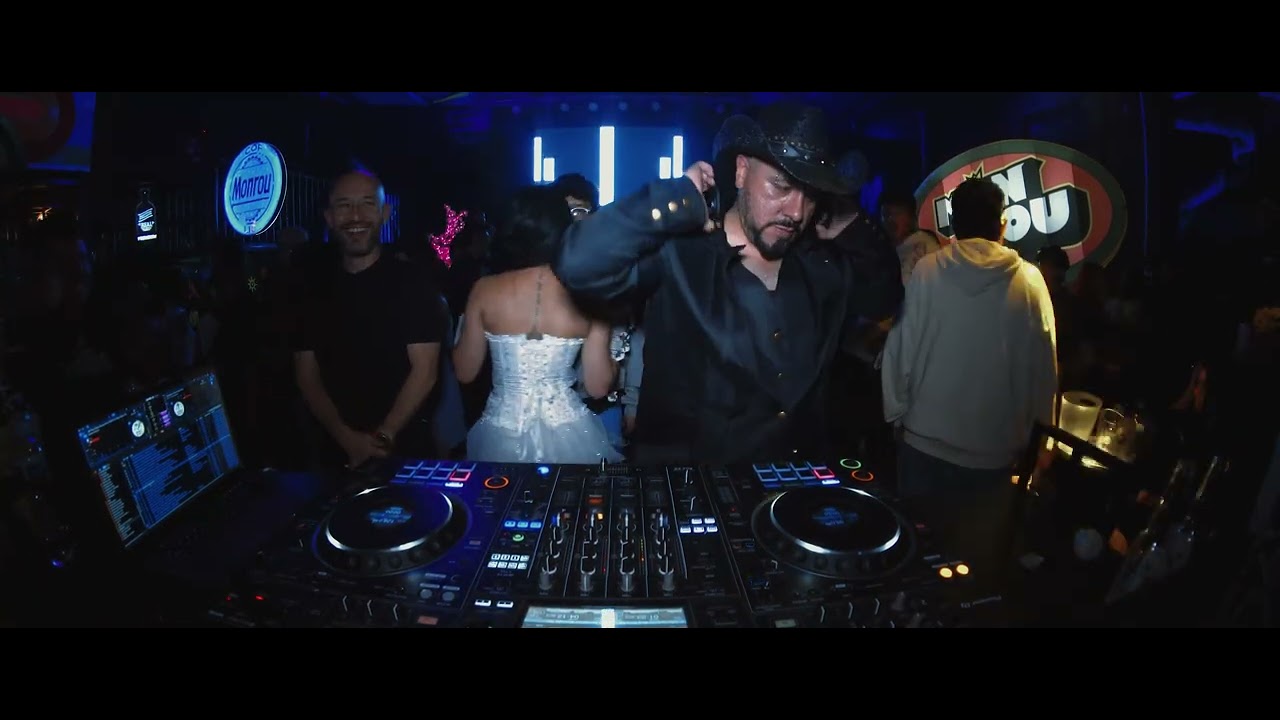 Halloween Party Live Set By Paul Urrego AKA PUGA