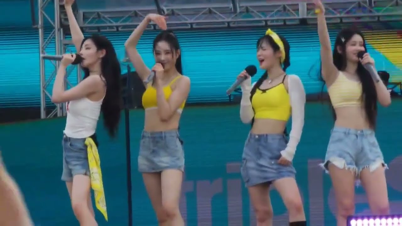 240728 tripleS in Waterbomb Tokyo