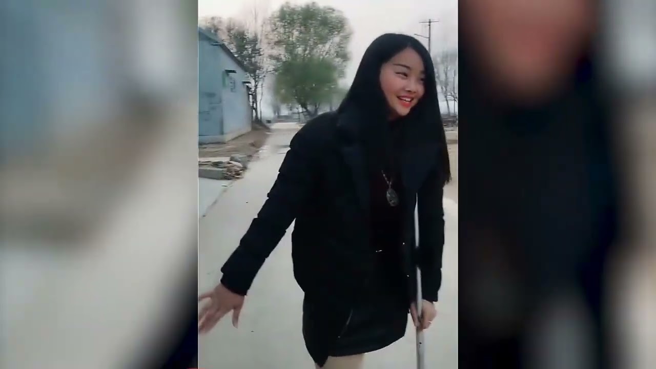 Lovely Amputee Girl on High Heel Clip 1