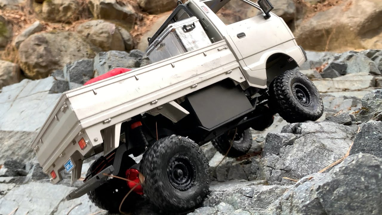 1/10 Scale RC : SUZUKI CARRY Off-road Driving(WPL D12 Hard Body + 1/16 RGT 136161 Chassis) #4.