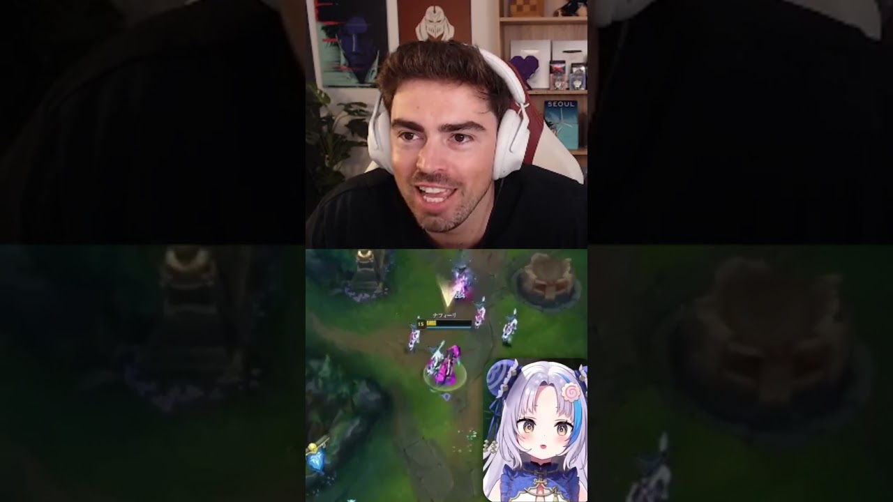 VTUBER ИГРАЕТ В LEAGUE OF LEGENDS #leagueoflegends #midbeast #shorts