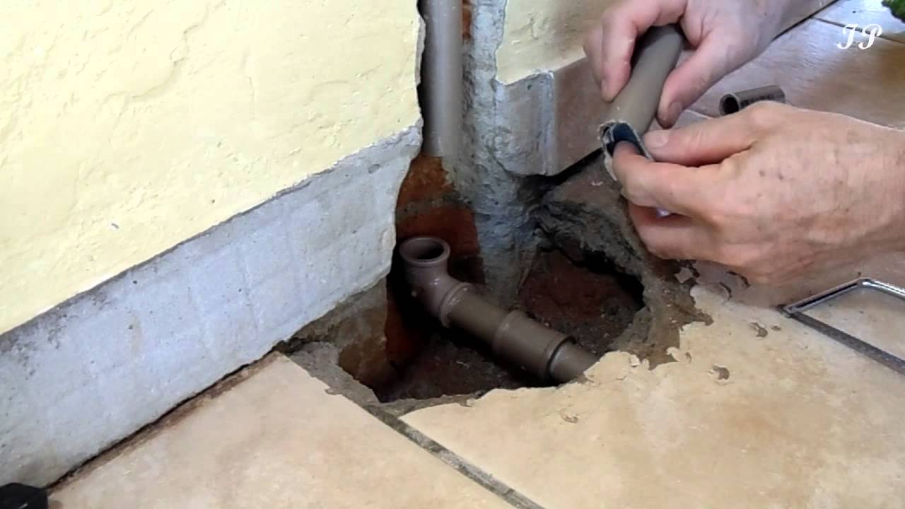 Substituindo Conexão Joelho PVC (hidráulica predial)