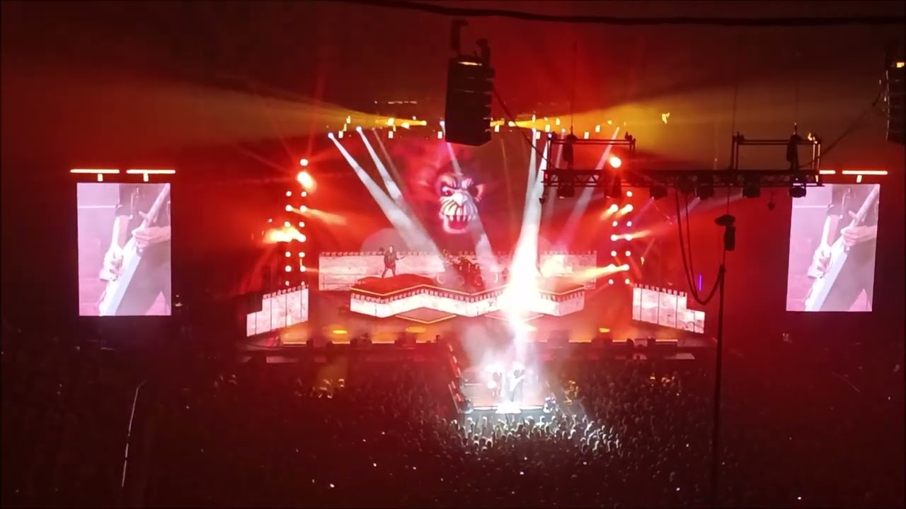 Helloween - Ride The Sky (live in Prague, 24. 10. 2025)