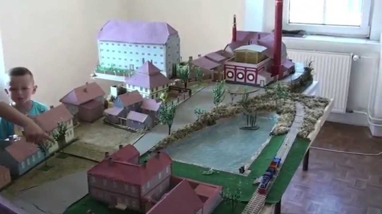 Pap&iacute;rov&yacute; model obce Olovnice 2012