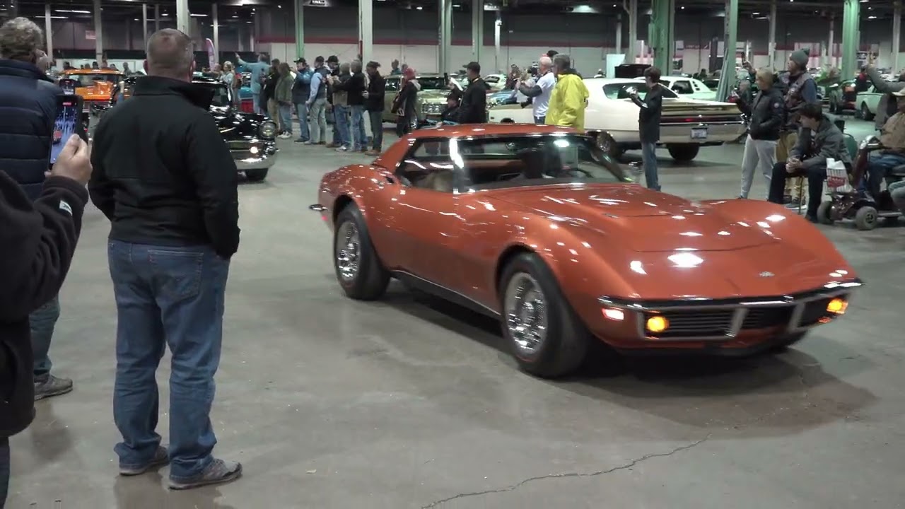 MCACN 2022 Cars Leaving the Show 4K UHD