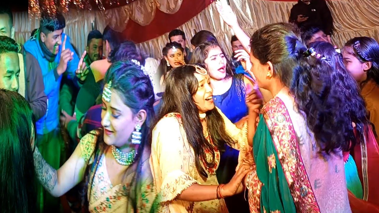 Pahadi gane मै हुआ जबरदस्त  dance💥|| kumaoni महिला संगीत dance || 2022||💯