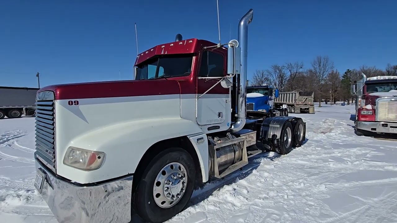 1995 Freightliner FLD120 Day Cab Truck | Sexton Auctioneers February 2026 Online Equipment Auction