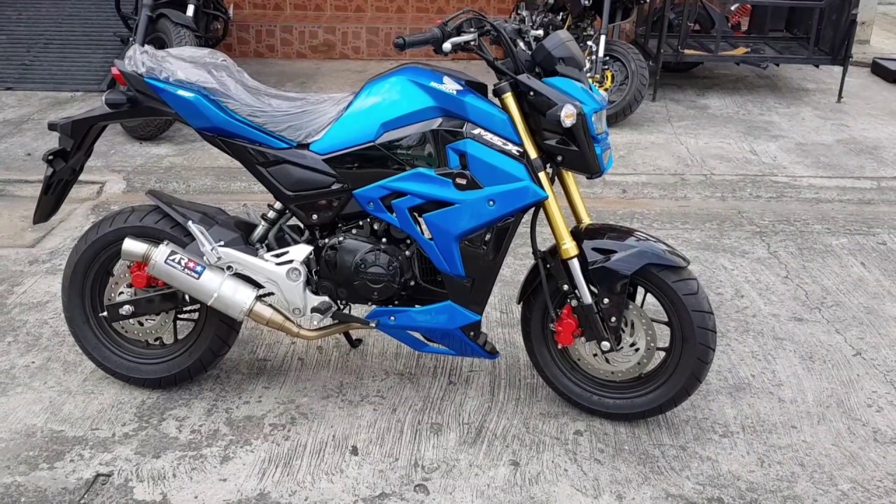 Install Honda MSX125 Grom  SF Mid Fairing Belly Pan Set (V2)
