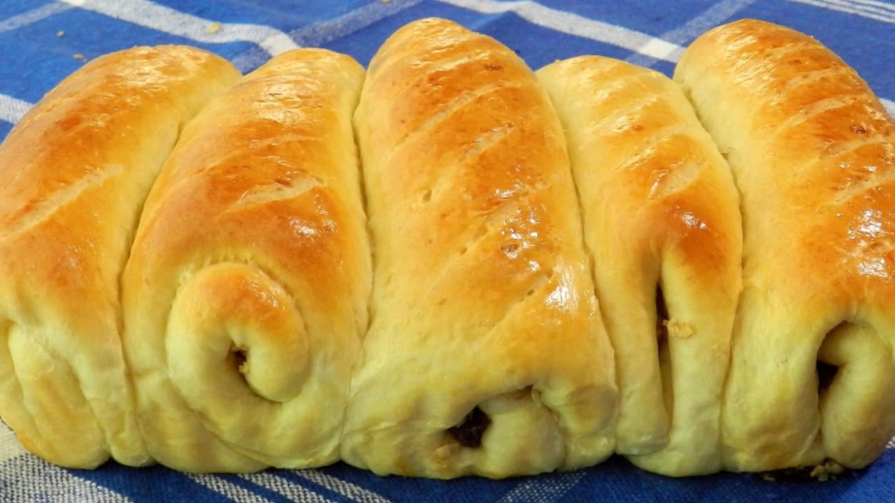 Oatmeal Raisins Rolls Recipe - Honey Walnut Bread