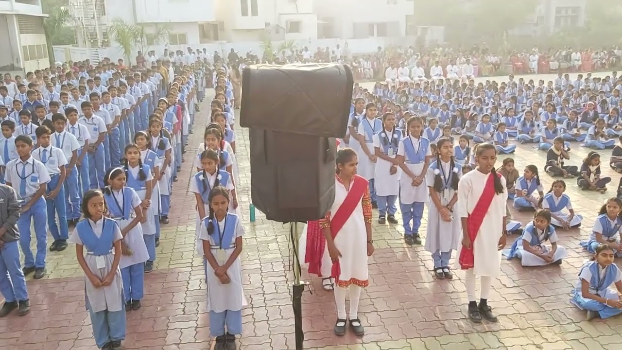 आम्ही यशस्वी होणार, समुहगीत