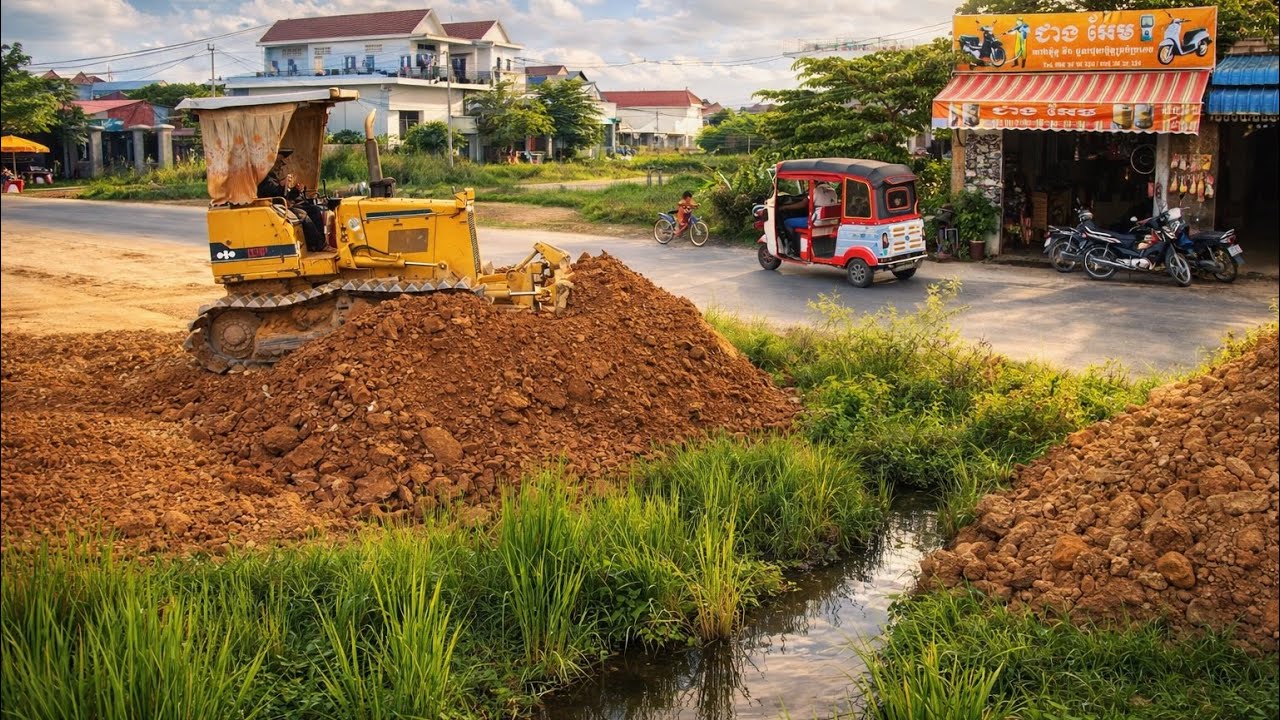 Fantastic Landfill Bulldozer Komatsu Pushes Soil Filling land With 5Ton Dump Trucks 
