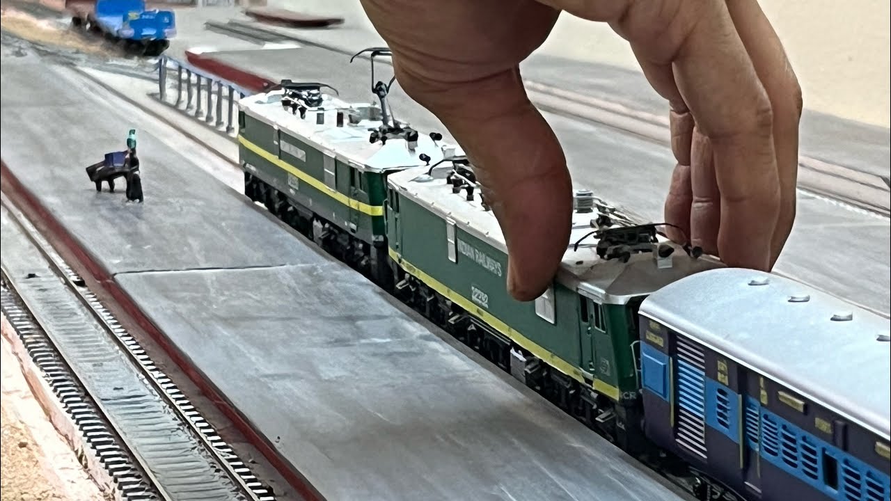Double headed Wag9 locomotive hauling passenger train on layout | Ho scale Train | Model train