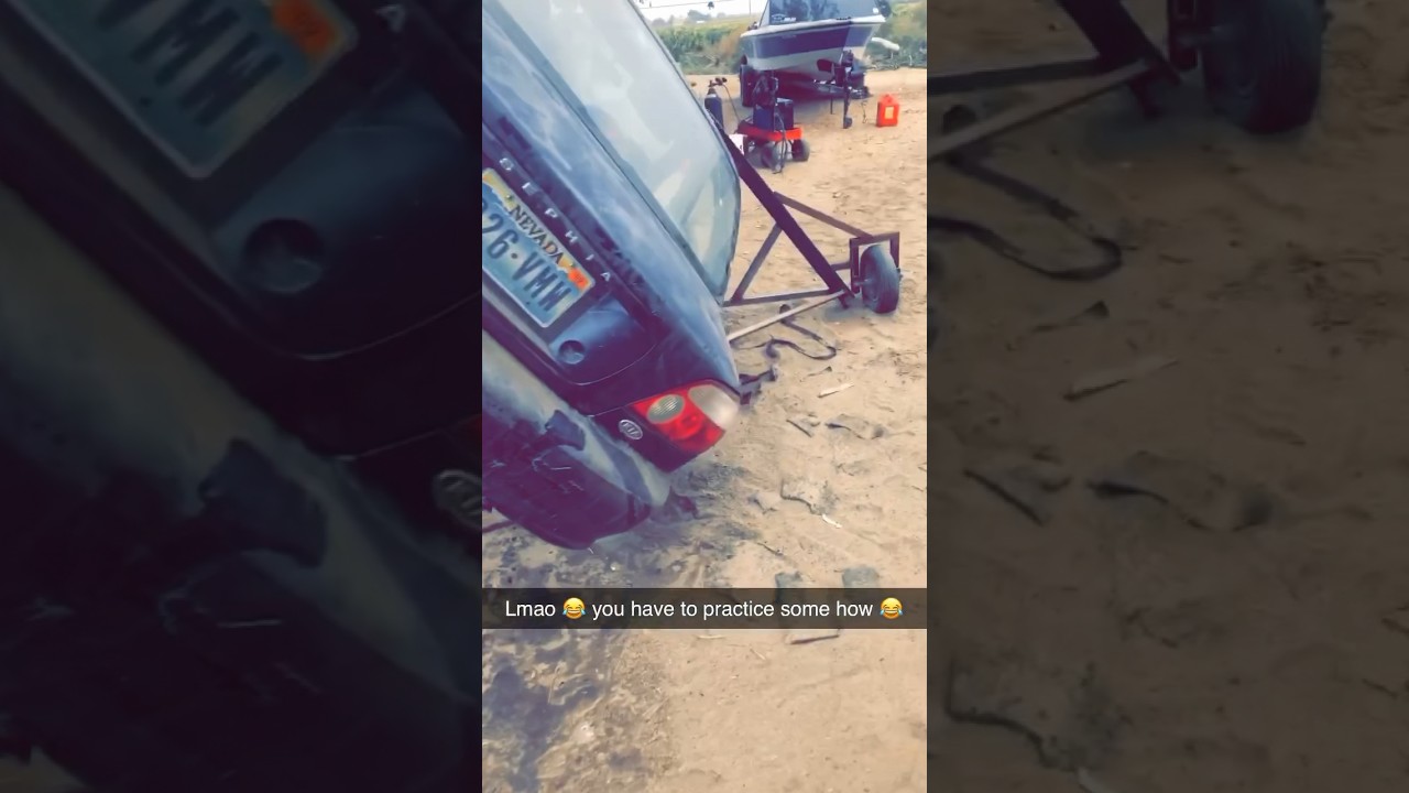 HOW TO DRIVE ON 2 wheels #lifehack #driver #car #2wheels #stunts #sendit