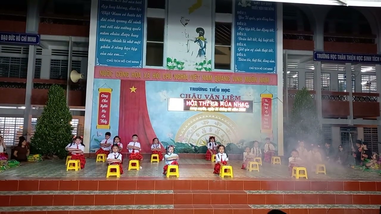 Vui Đến Trường – Nhóm Nhảy Lớp 2A | Màn Trình Diễn Múa Rất Đặc Sắc – TH Châu Văn Liêm 🎶