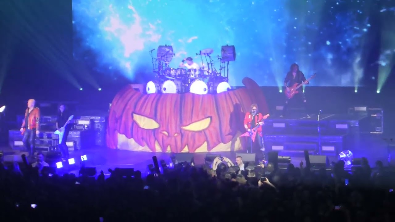 Helloween - Skyfall LIVE @ RuhrCongress Bochum 05.05.2023