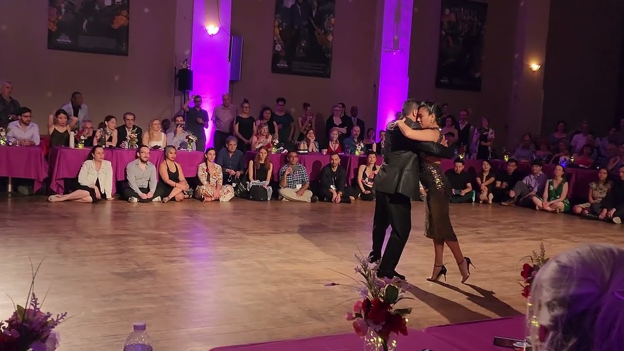 Argentine tango: Corina Herrera & Octavio Fernandez - En el Salón