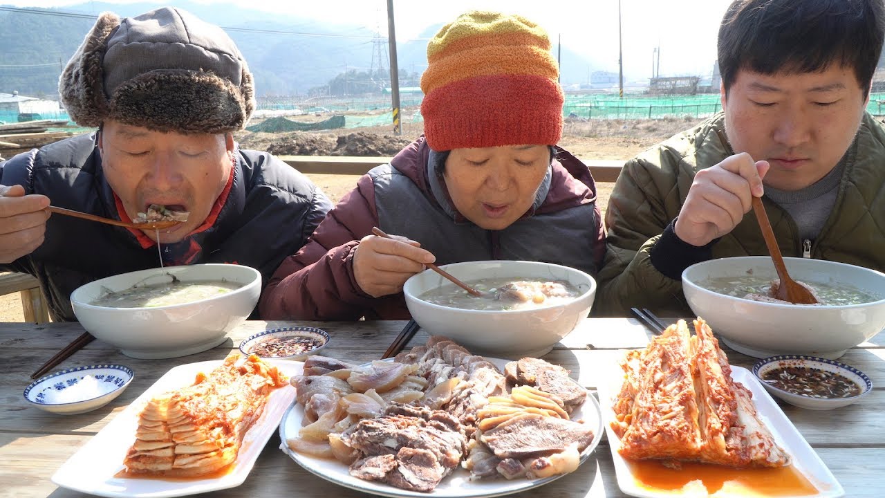 가마솥에 하루 종일~ 끓인 뜨끈한 소머리 국밥 (Ox head soup) 요리&먹방!! - Mukbang eating show