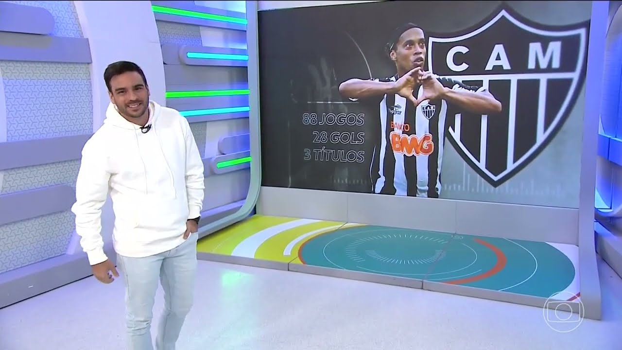 Há dez anos Ronaldinho Gaúcho chegava para se tornar ídolo do Galo