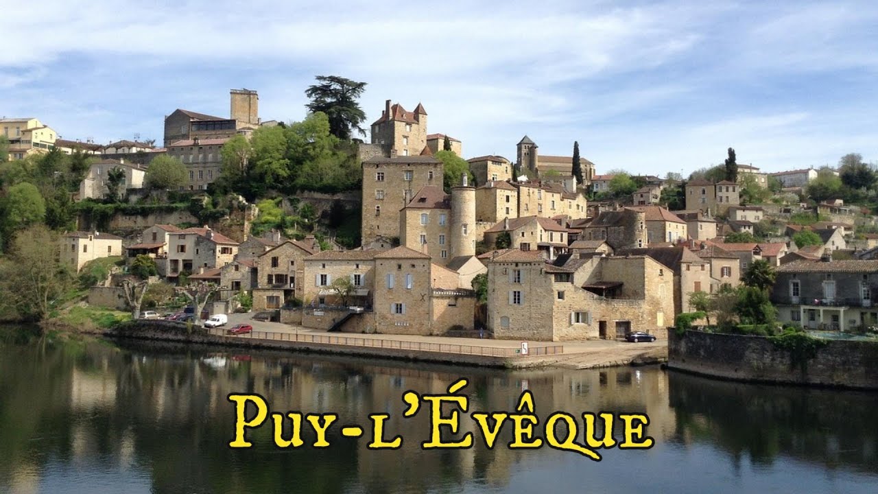 A leisurely stroll through the medieval town of Puy- l'lEvêque