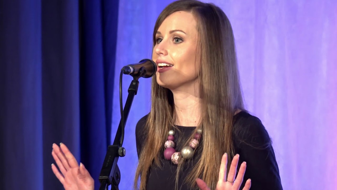 ABBA MEDLEY, Vokalna skupina Karina