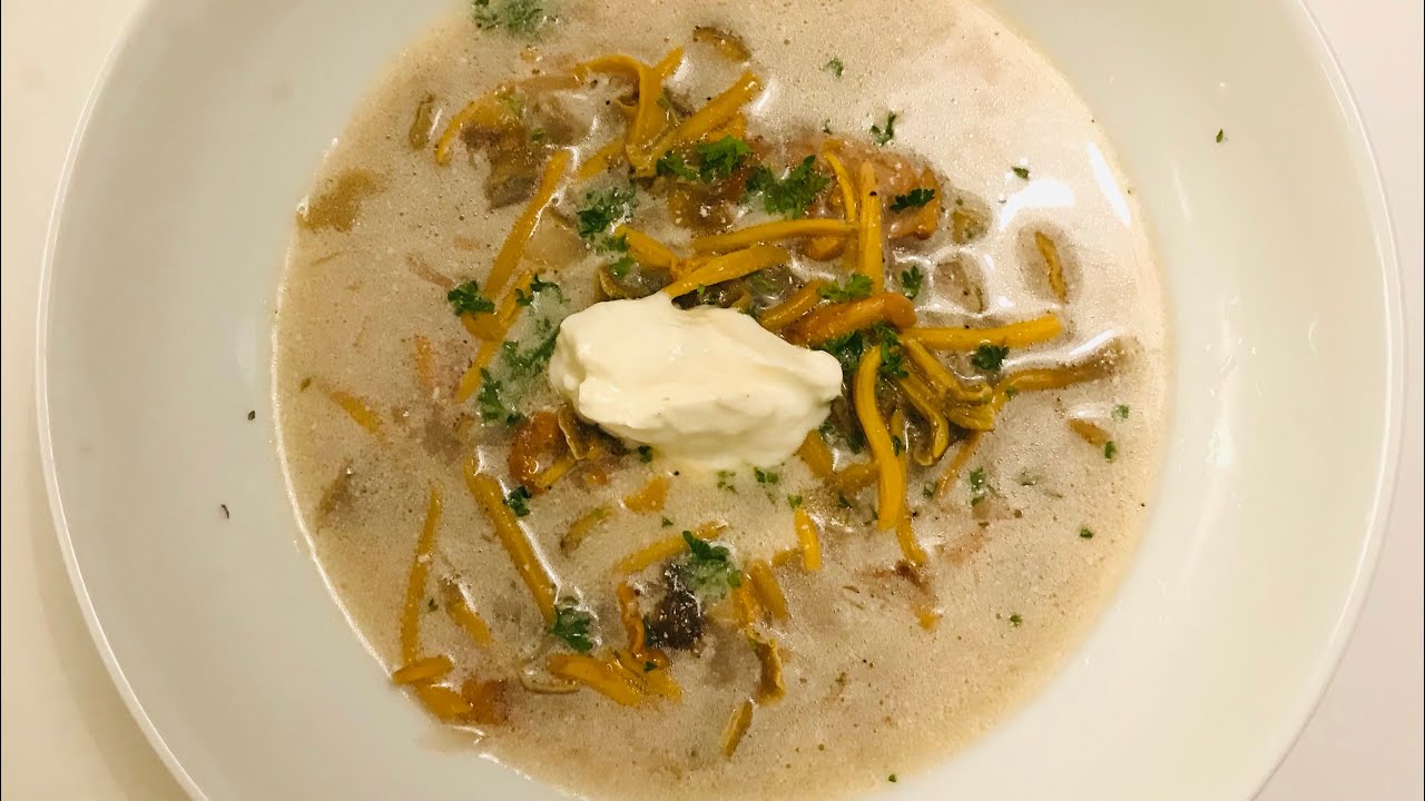 EASY FUNNEL CHANTERELLE SOUP