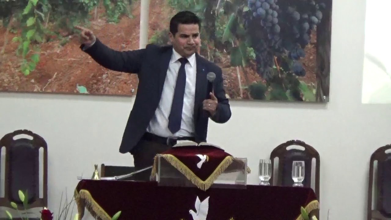 Evengelista Felipe Barraza predica salmos 23