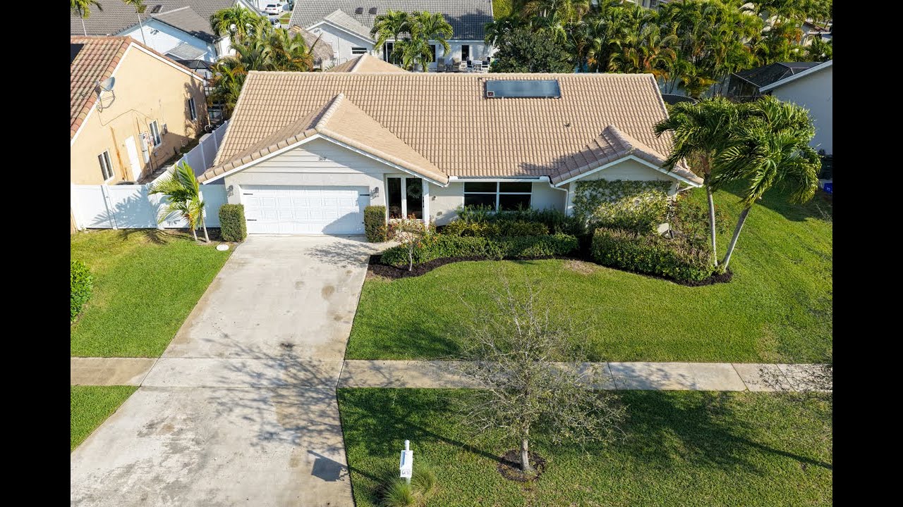 319 Sequoia Ln - Boca Raton, FL 33487