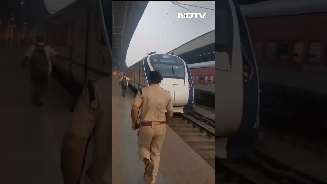 Watch: RPF Cop Saves Man Who Fell Trying To Board Moving Train At Howrah Station