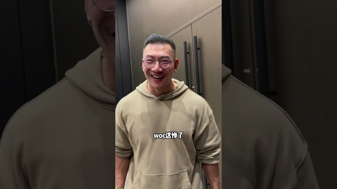 “人生不能回头，相信自己的路一直走下去”@席鑫喜欢健身（在路上） @肌肉奶糖（穆锐） #鹿晨辉 #健身 #健身氮