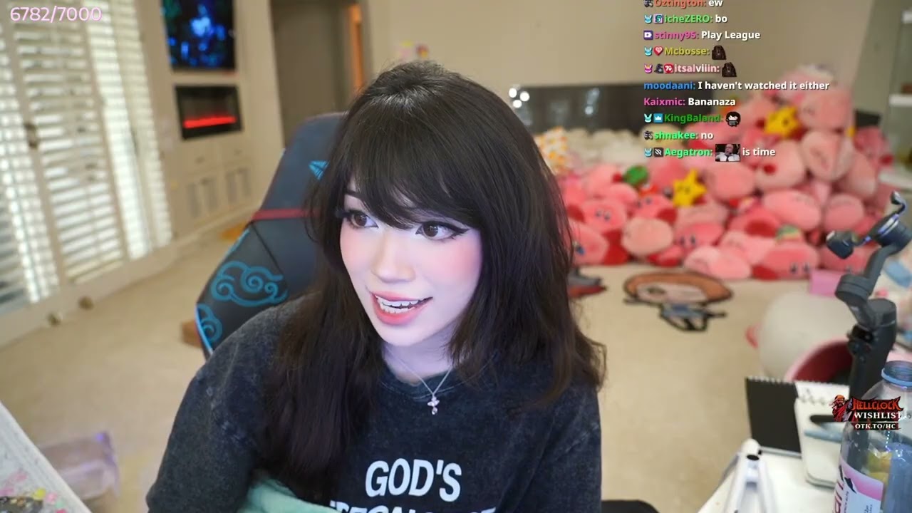 Emiru - [July 19th 2025] Reacting and Umamusume
