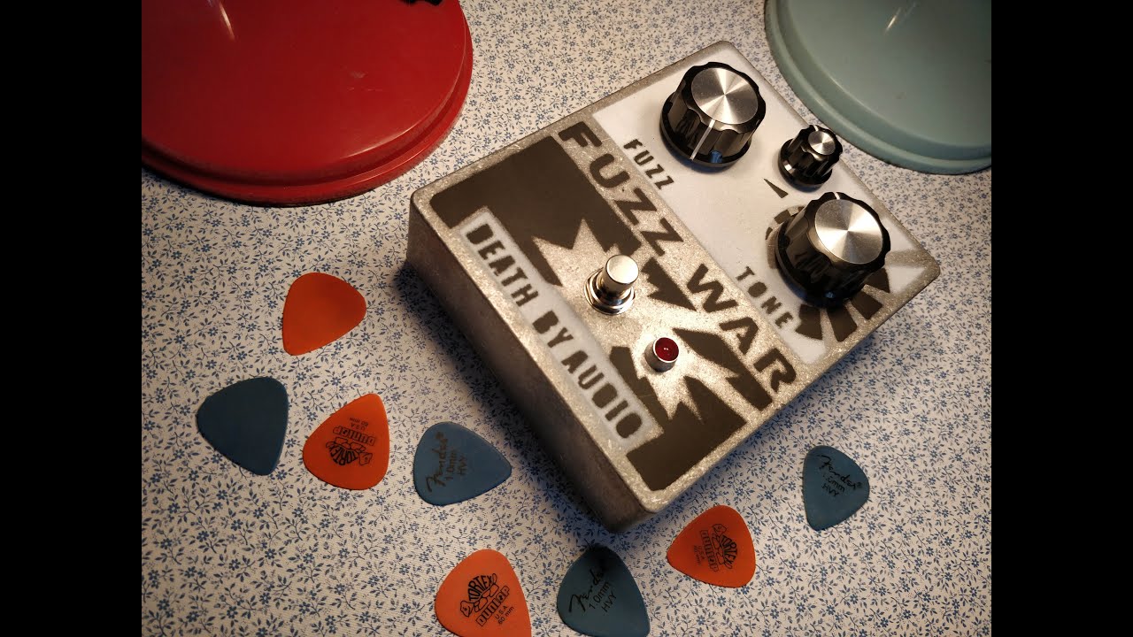 Death by Audio Fuzz War -  Bass Review