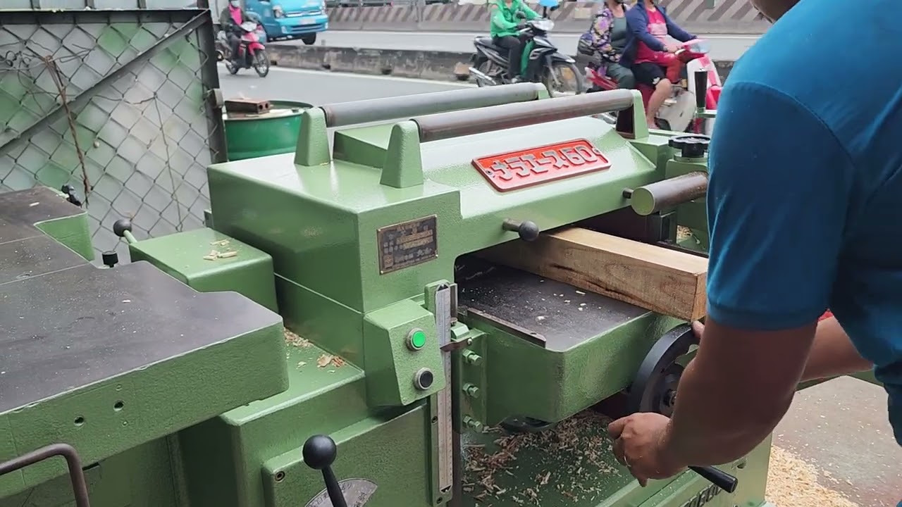 Máy làm mộc hàng nội địa nhật
