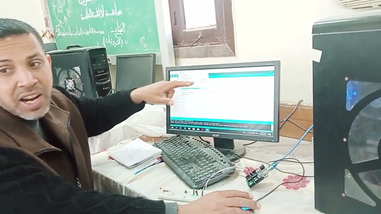 شرح توصيل الاردوينو مع مشروع اضاءه اكثر من لي