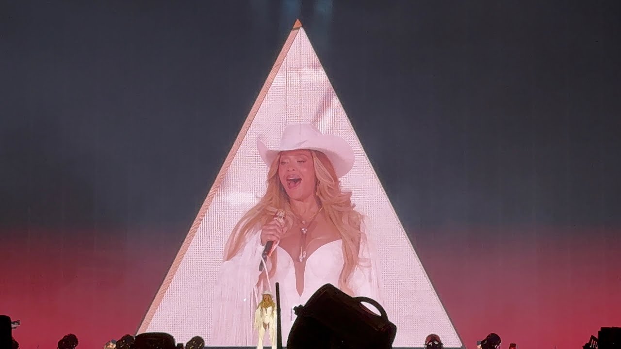 American Requiem Live - Front Row Opening Night Cowboy Carter Tour in LA | Beyoncé